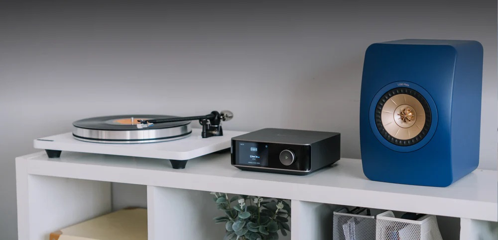WiiM Amp Ultra im Kurzcheck. Streaming, Verstärker und TV-Zentrale in einem.